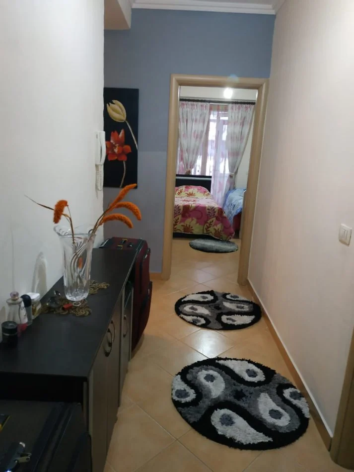 Tirane, shitet apartament 1+1 Kati 4, 71 m² 92.000 € 