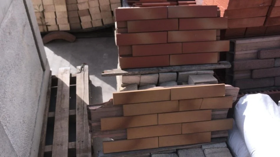 Tirane, shes Tulla shamat, Tulla xhami, Tulla balte 10 €