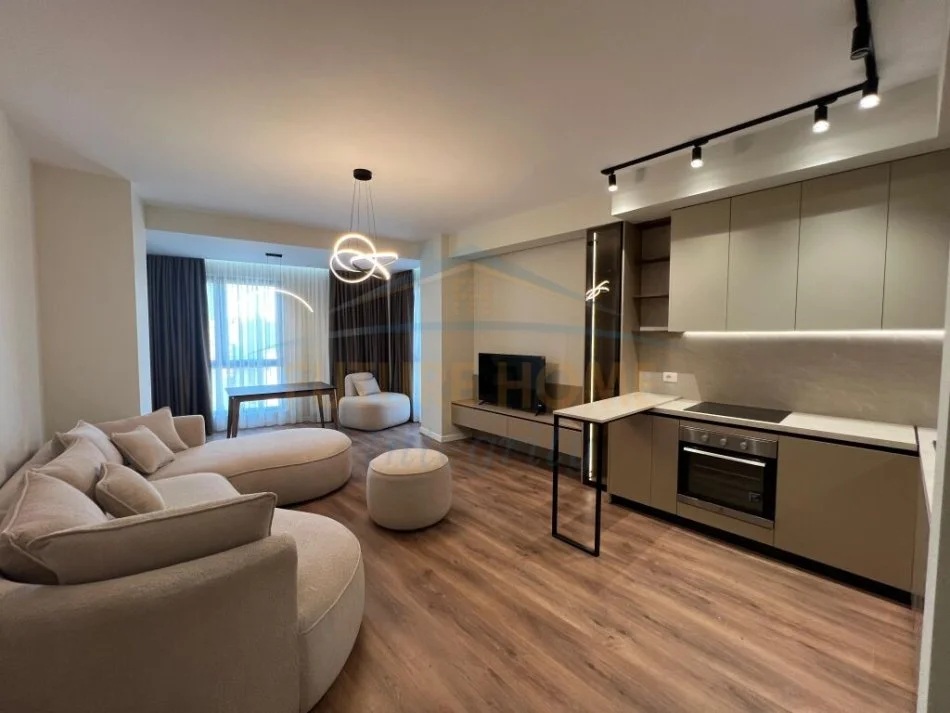 Tirane, jepet me qera apartament 2+1+Ballkon Kati 7, 123 m² 1.000 € (Pazari i RI)