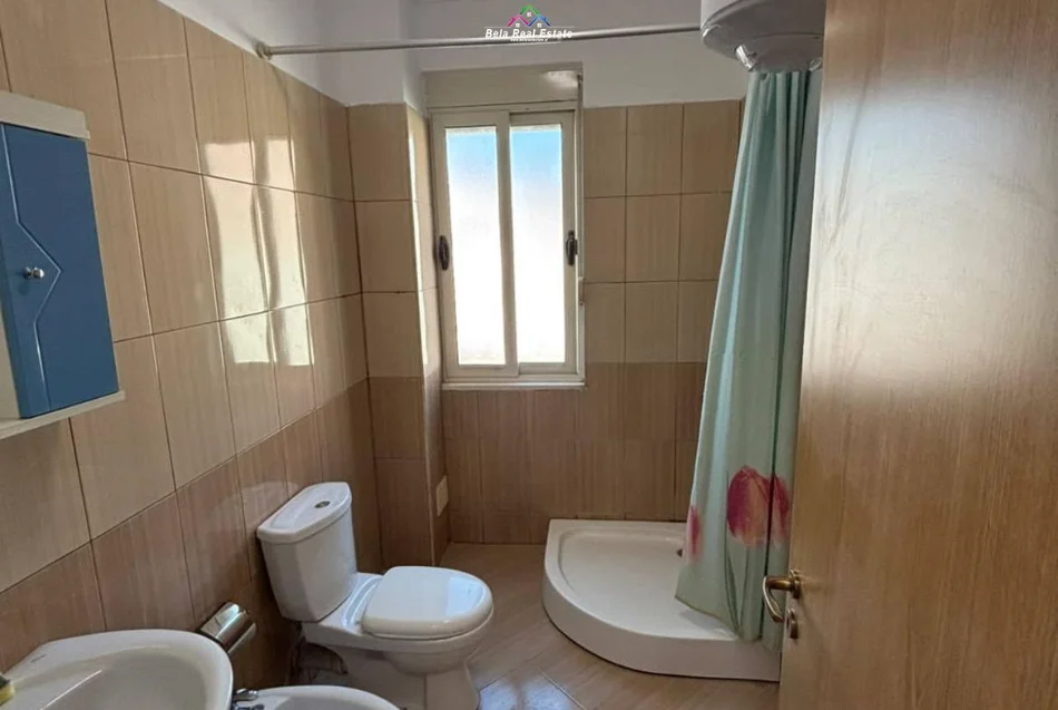 Tirane, shitet apartament 2+1 Kati 2, 89 m² 142.000 € 