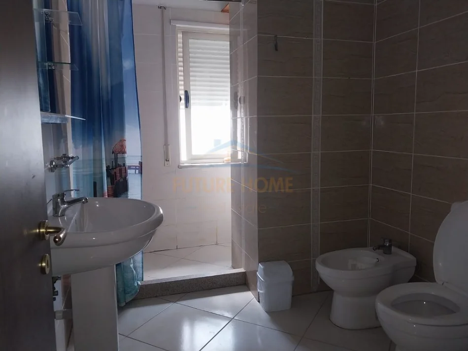 Tirane, jepet me qera apartament 2+1 Kati 3, 100 m² 600 € (Jordan Misja)