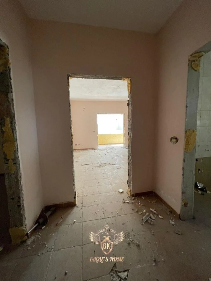 Durres, shitet apartament 2+1+Aneks+Ballkon Kati 1, 84 m² 109.000 € (vollga)