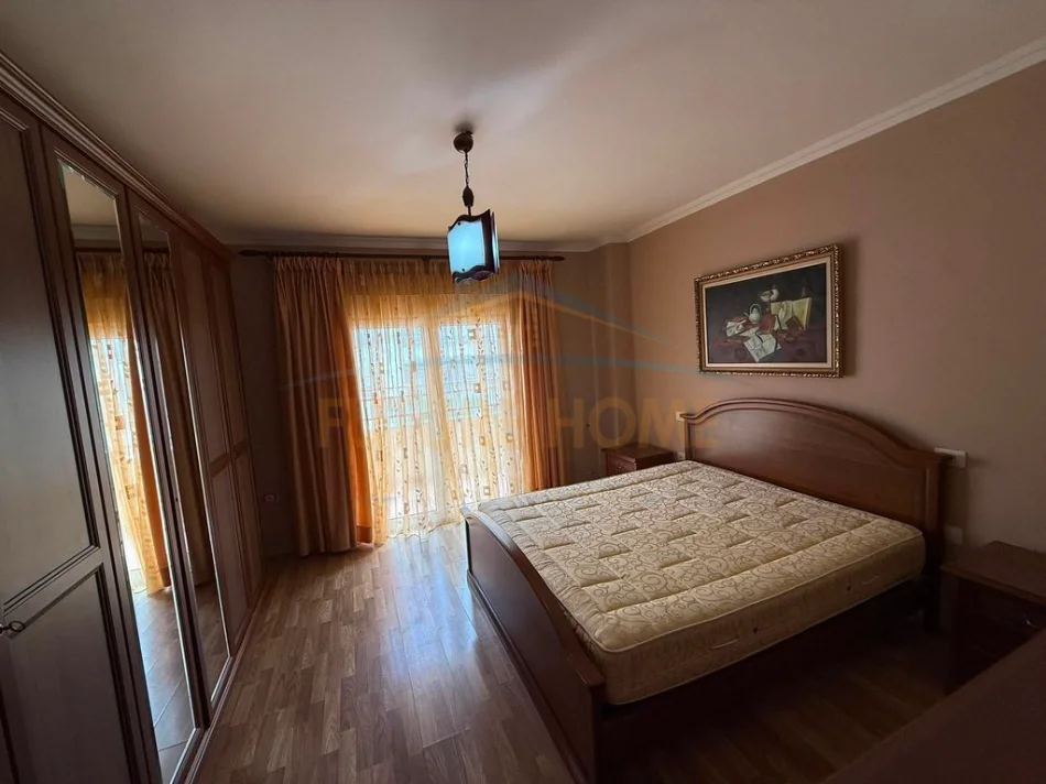 jap me qera apartament 1+1+Ballkon Kati 8, 75 m² 600 € (Sheshi Willson)