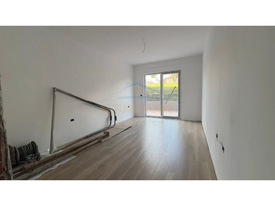 Tirane, shitet apartament 2+1 Kati 0, 101 m² 120.460 € 