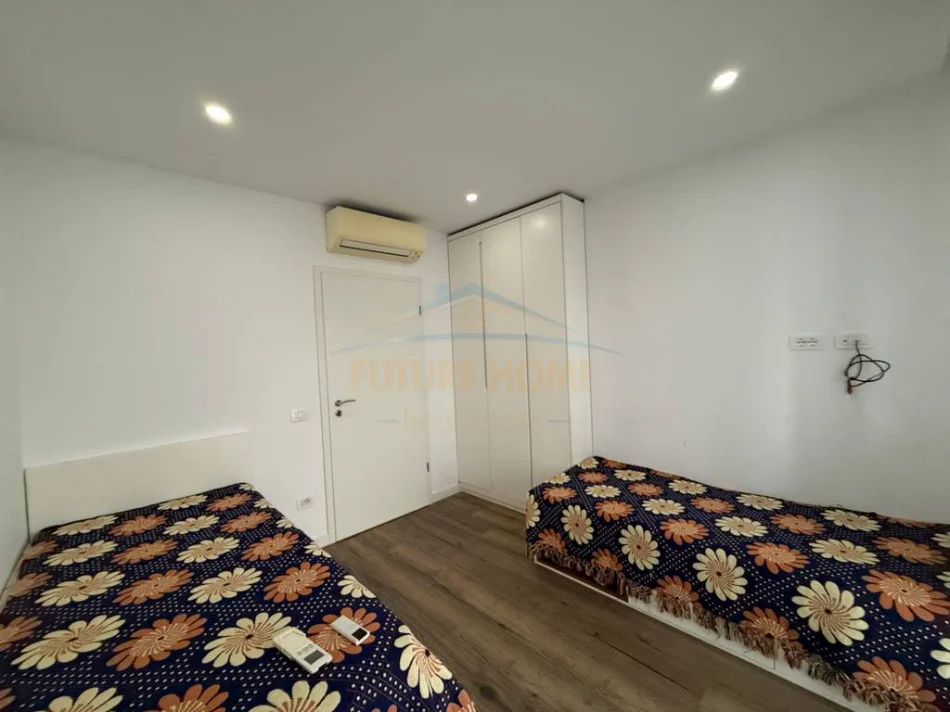 Tirane, jepet me qera apartament 2+1+Aneks+Ballkon Kati 11, 81 m² 880 € (Magnet , Ish Parku i autobuzave)