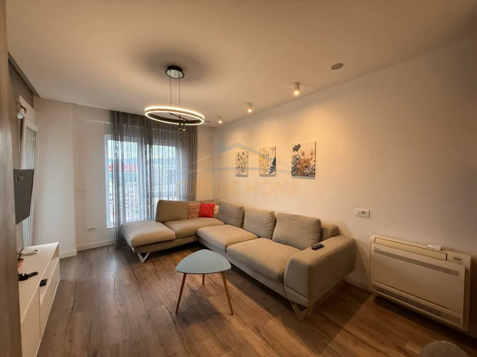JEPET ME QERA APARTAMENT 2+1 KOMPLEKSI MAGNET, 21DHJETORI