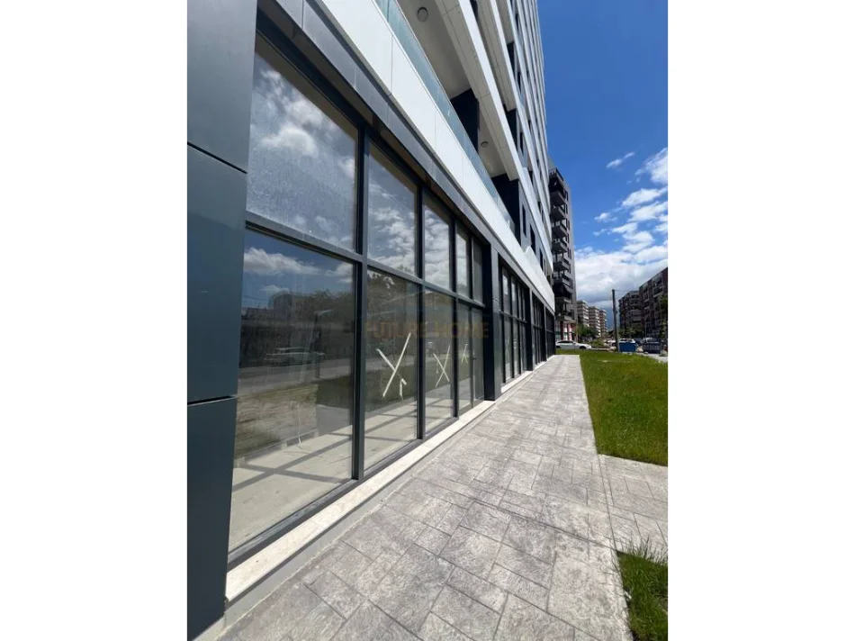Tirane, shitet ambjent biznesi Kati 0, 98 m² 540.000 € (Don Bosko)