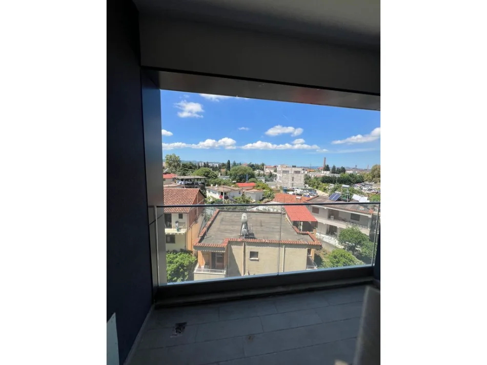 Tirane, shitet apartament 2+1+Ballkon Kati 3, 99 m² 185.000 € (Parallel Living, Don Bosko)