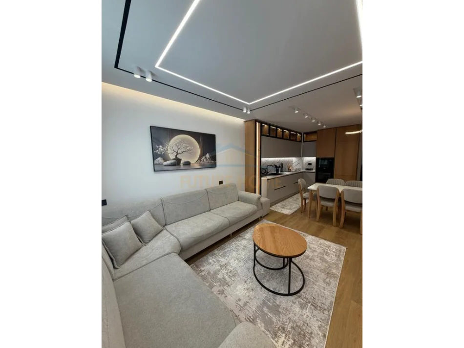 Tirane, jepet me qera apartament 1+1 Kati 3, 62 m² 680 € (Kompleksi Molla,Unaza e Re)