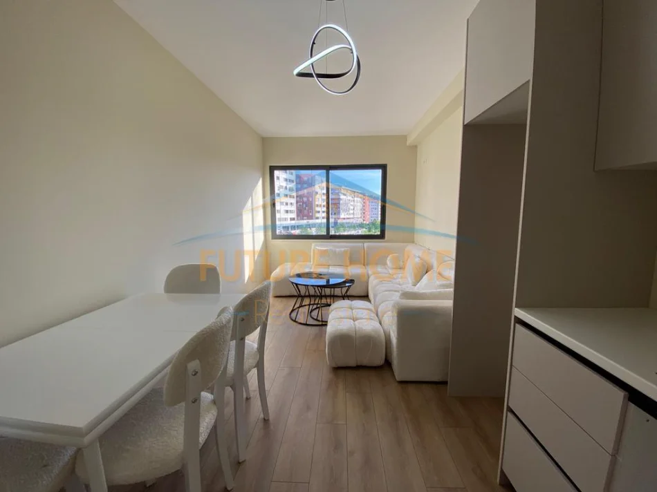 Tirane, shitet apartament 2+1 Kati 4, 75 m² 145.000 € (Unaza e re)