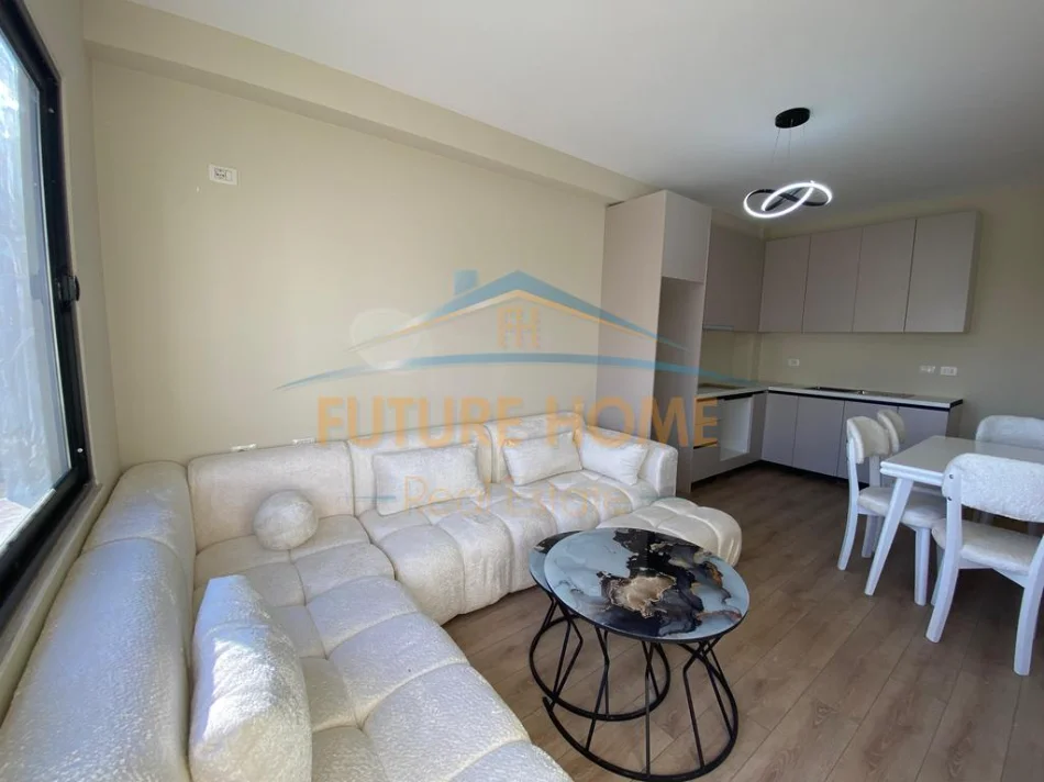 Tirane, shitet apartament 2+1 Kati 4, 75 m² 145.000 € (Unaza e re)
