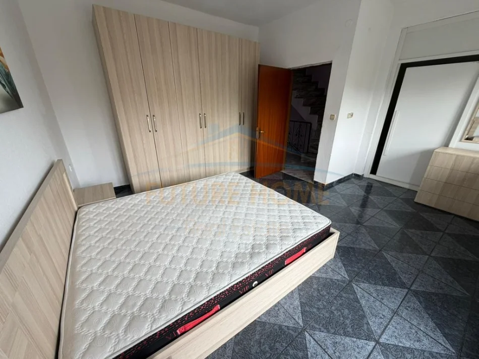 Tirane, jepet me qera apartament 2+1 Kati 2, 80 m² 600 € (Selitë)