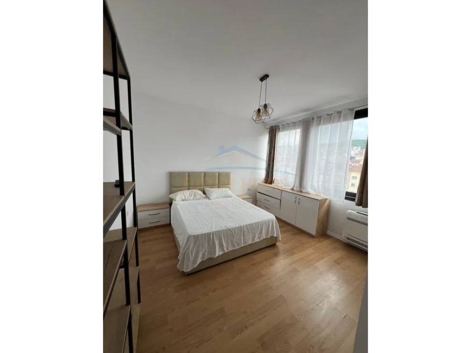 Tirane, shitet apartament 2+1+Ballkon Kati 9, 86 m² 180.000 € (SELITE)