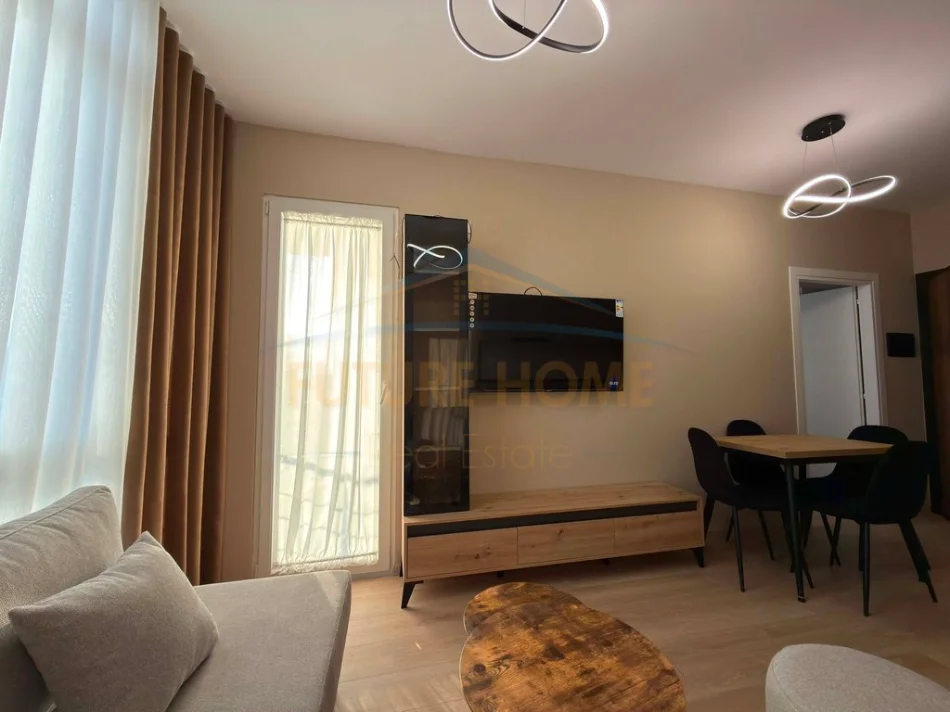 Tirane, shitet apartament 1+1 Kati 4, 50 m² 95.000 € (Bar Return)