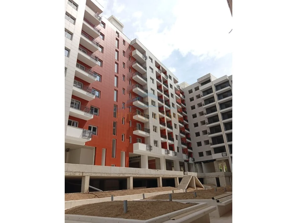 Tirane, shitet apartament 2+1 Kati 6, 83 m² 111.600 € (Paskuqan)
