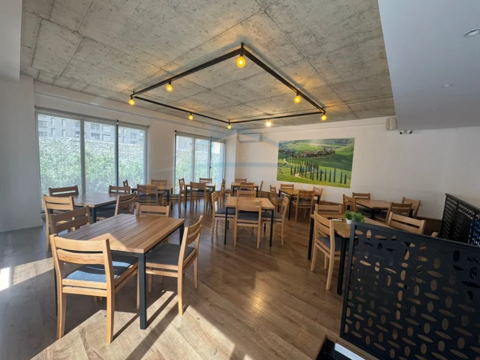 Tirane, shitet ambjent biznesi Kati 0, 107 m² 399.000 € (Kompleksi ASL 2, Tirane)