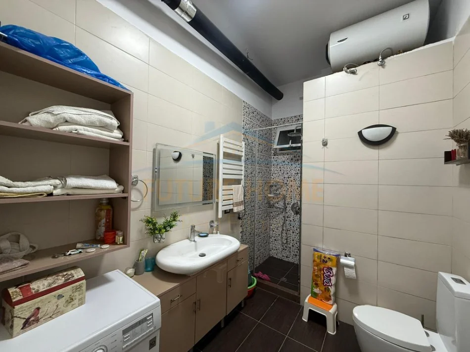 Tirane, shitet apartament 3+1 Kati 0, 133 m² 181.000 € (muhamed deliu)