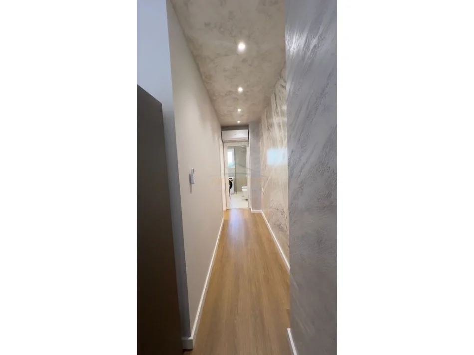Tirane, jepet me qera apartament 1+1 Kati 1, 50 m² 450 € 