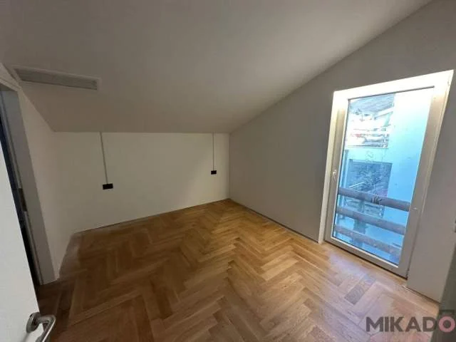 jepet me qera Vile 7.000 Euro