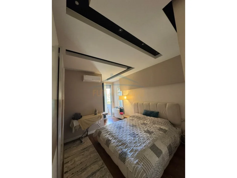 Tirane, shitet apartament 2+1+Ballkon Kati 1, 104 m² 188.000 € (Unaza e re)