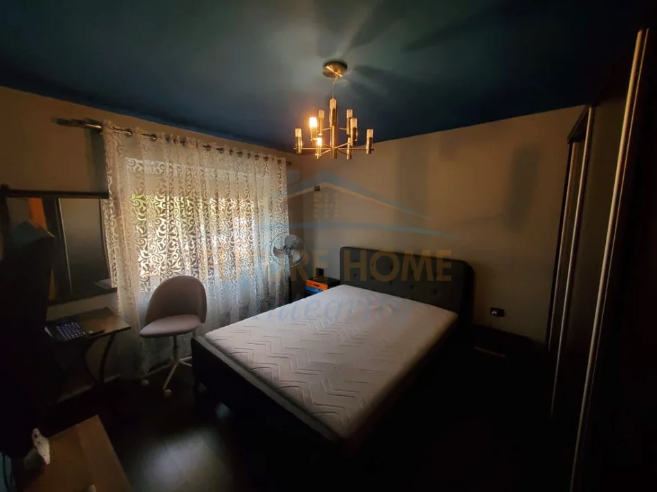 Tirane, shitet apartament 3+1+2 Kati 2, 74 m² 225.000 € (21 Dhjetori)