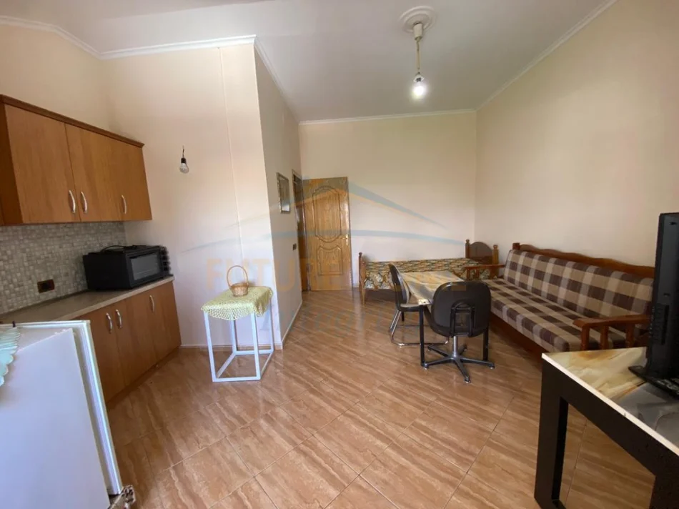 Tirane, jepet me qera apartament 1+1+Ballkon Kati 6, 55 m² 421 € (Rruga Siri Kodra)