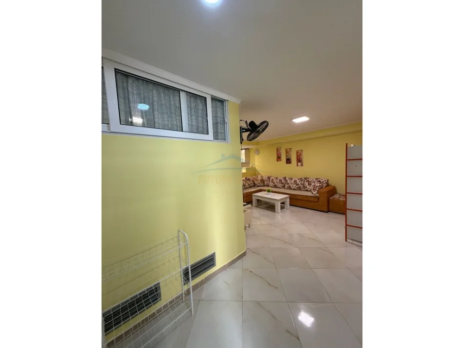 Durres, shitet apartament 1+1 Kati 0, 52 m² 75.000 € (GOLEM)