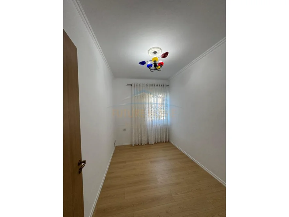 Tirane, shitet apartament 2+1 Kati 1, 86 m² 135.000 € (Fresk)