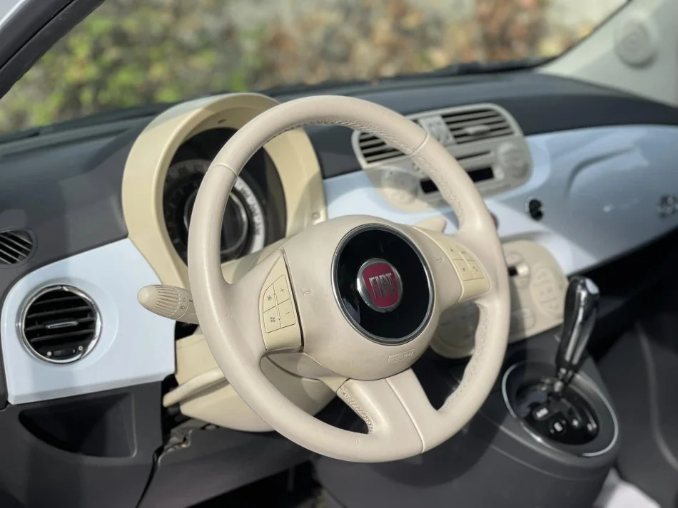 Tirane, shes makine FIAT 500 Benzin, blu e hapur automatik Klima 49.000 km 5.900 €