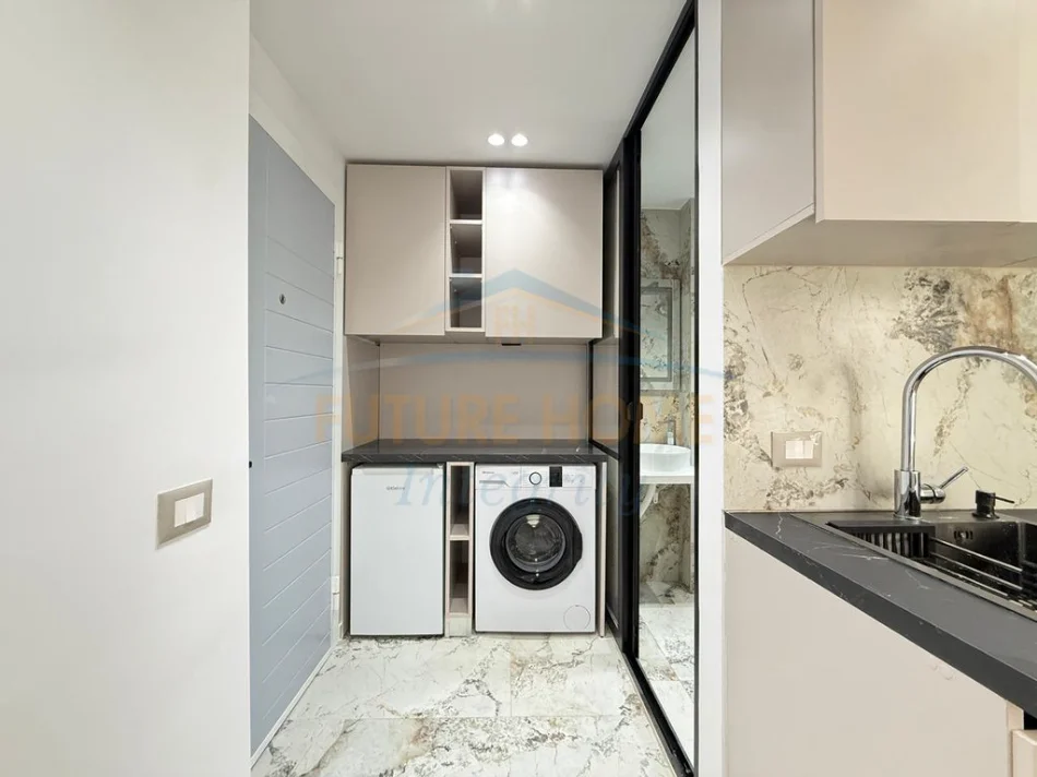 Tirane, shitet apartament 1+1+Ballkon Kati 3, 48 m² 145.000 € (Shkolla e Baletit)