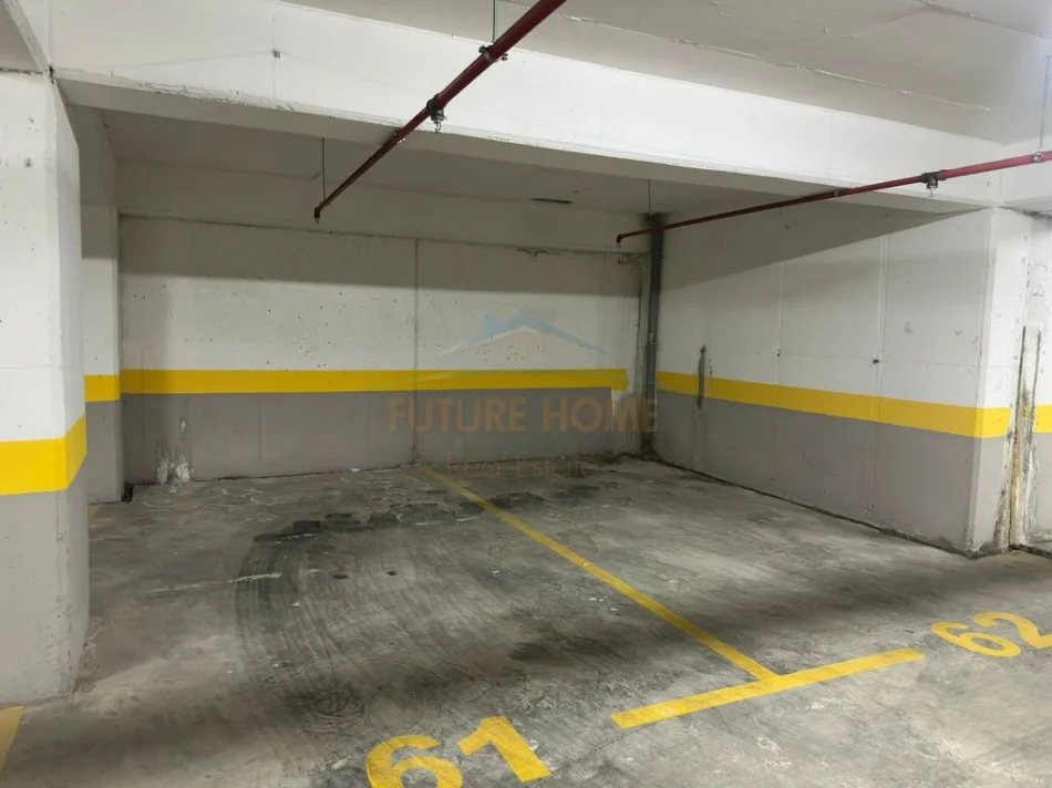 Tirane, shitet apartament 3+1 Kati 1, 147 m² 275.000 € (Bulevardi i Ri)