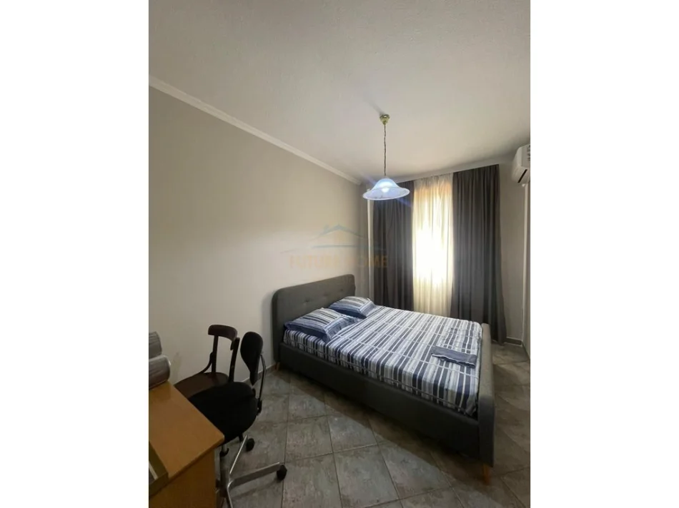Tirane, jepet me qera apartament 2+1 Kati 4, 78 m² 700 € (Myslym Shyri,)