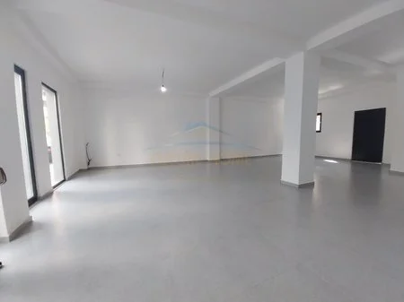 Tirane, shitet ambjent biznesi Kati 0, 108 m² 315.000 € (RRUGA E KAVAJES,21 DHJETORI)