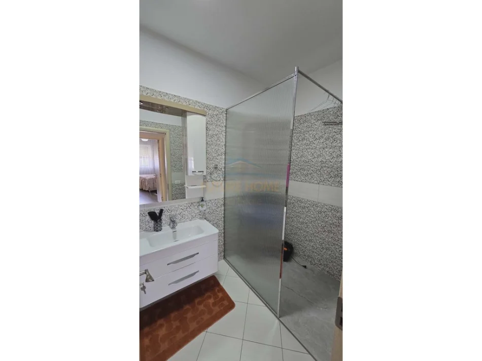 Tirane, shitet apartament 2+1+Aneks+Ballkon Kati 4, 113 m² 260.000 € (Prestige Resort)