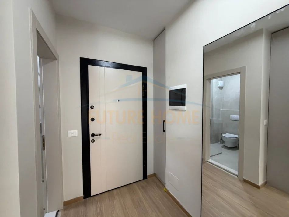 Tirane, jepet me qera apartament 1+1 Kati 1, 59 m² 730 € 