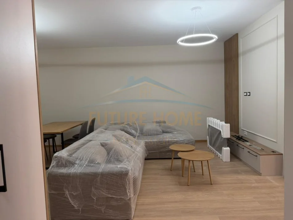 Tirane, jepet me qera apartament 1+1 Kati 1, 59 m² 730 € 