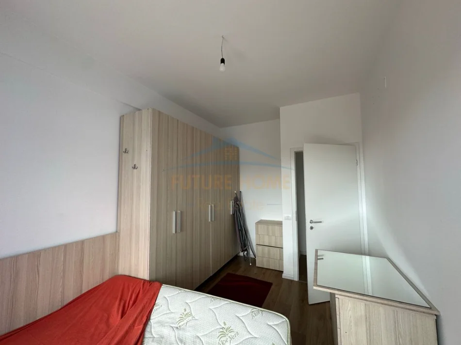 Tirane, shitet apartament 1+1 Kati 3, 59 m² 95.000 € (OXA)