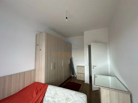 Tirane, shitet apartament 1+1+Ballkon Kati 3, 59 m² 95.000 € (Fresk)