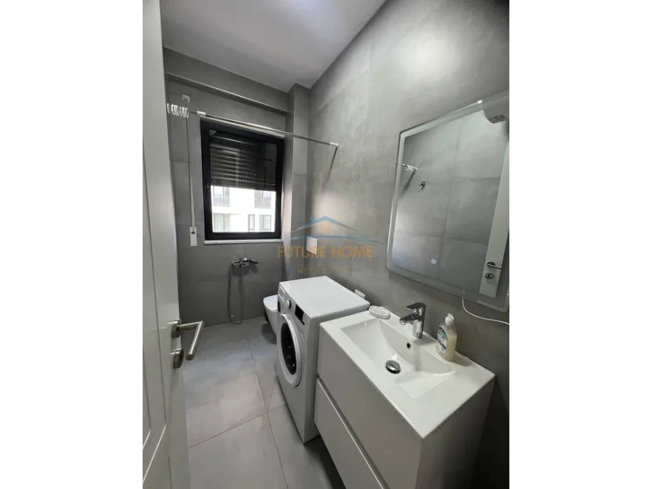 Tirane, shitet apartament 2+1 Kati 7, 99 m² 320.000 € (Rruga e Durresit)