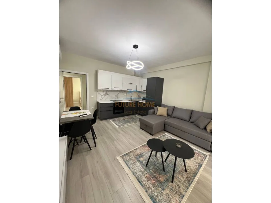 Tirane, shes apartament 2+1+Ballkon Kati 7, 99 m² 320.000 € 
