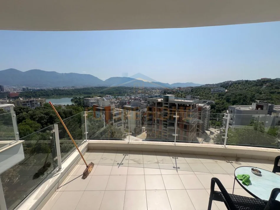 Tirane, shitet apartament 2+1+Ballkon Kati 4, 108 m² 260.000 € 