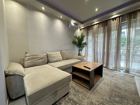 Tirane, shitet apartament 1+1 Kati 1, 85 m² 160.000 € (KODRA E DIELLIT 2)