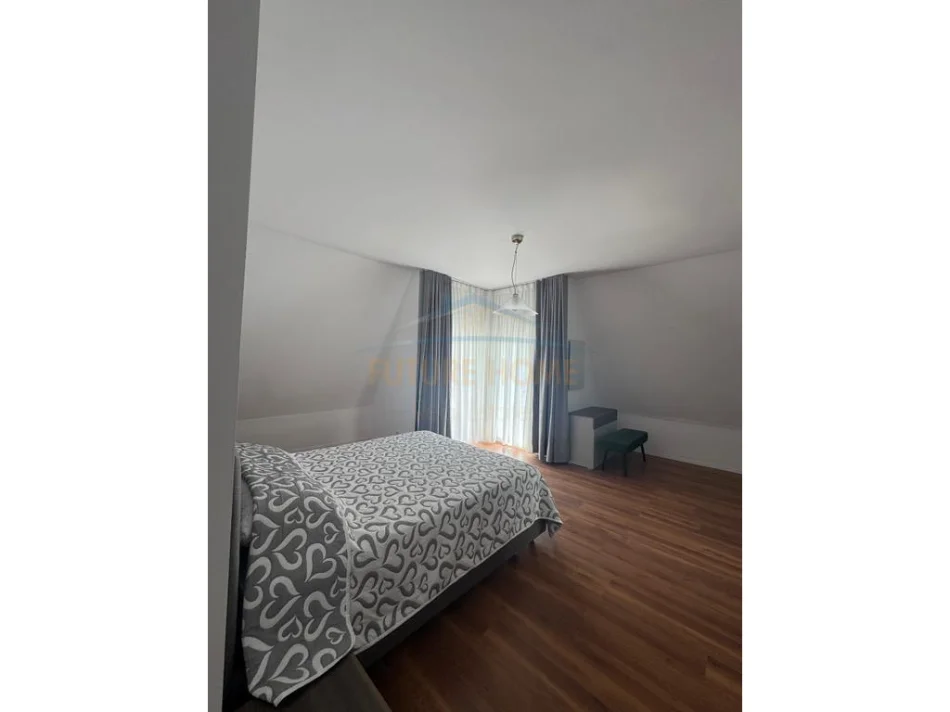 Tirane, jepet me qera apartament 2+1 Kati 3, 134 m² 700 € (Vilat e Arabit,Fresk)