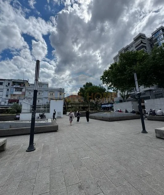 Tirane, shitet apartament 1+1 Kati 3, 54 m² 129.000 € (rruga karl gega)