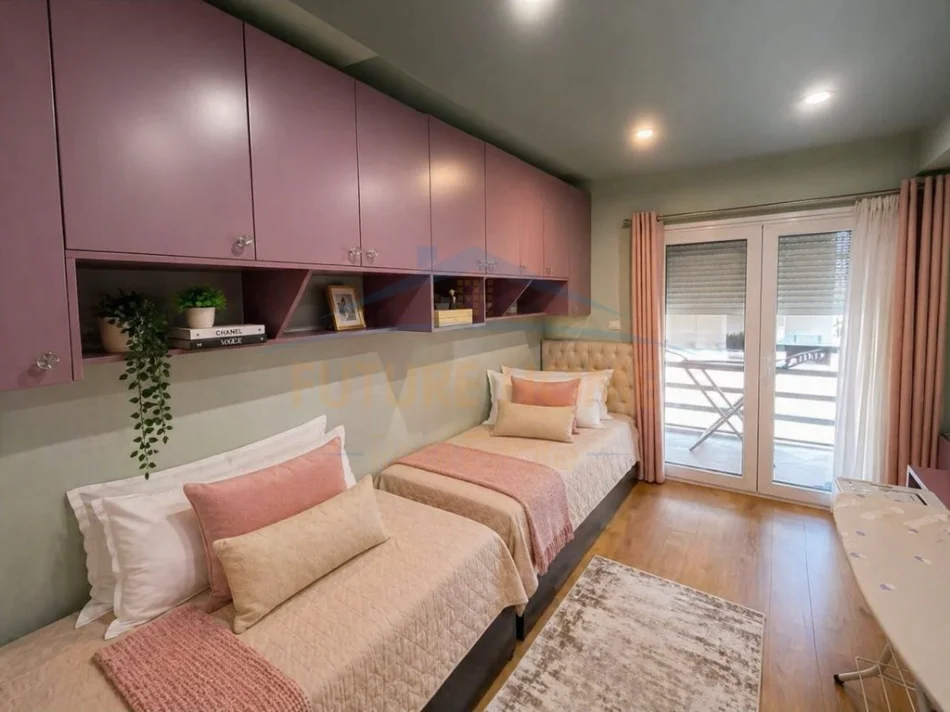 APARTAMENT 2+1+POST PARKIMI, PRANE GJIMNAZIT PARTIZANI