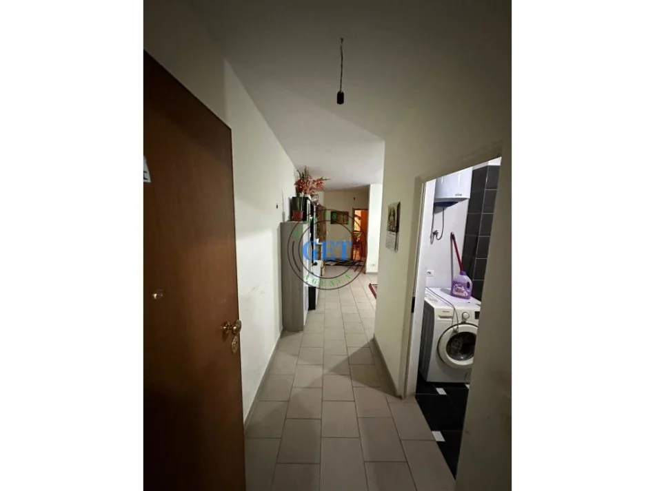 Durres, shitet apartament 2+1+Ballkon Kati 1, 102 m² 86.700 € (Spitali Durres)