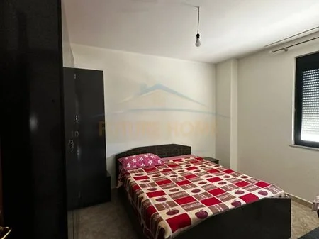 Durres, jepet me qera apartament 2+1 Kati 6, 92 m² 350 € 