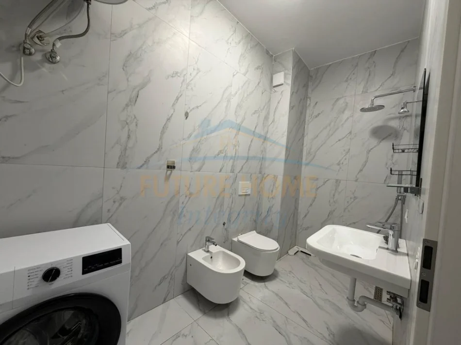 Tirane, shitet apartament 1+1 Kati 6, 60 m² 120.000 € (Kompleksi Kaimi)