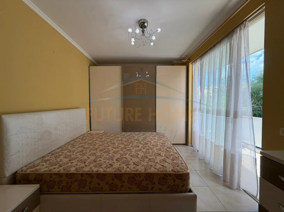 Tirane, jepet me qera apartament 2+1 Kati 1, 90 m² 52.000 Leke (Ali Demi, rruga Idriz Dollaku)