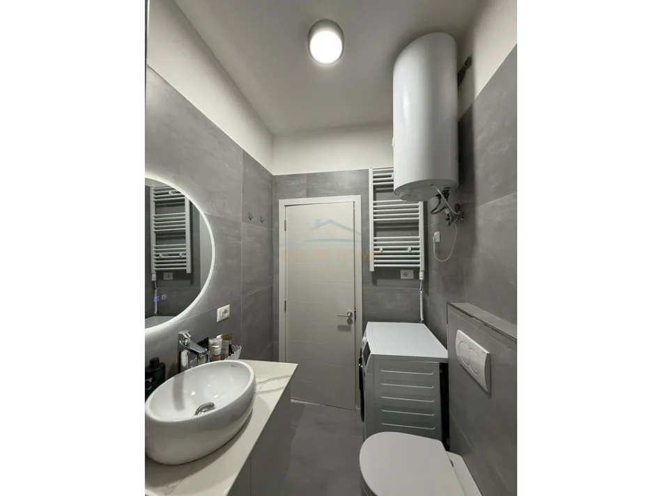 Tirane, shitet apartament 1+1 Kati 5, 65 m² 105.000 € (Rezidenca Jaho)